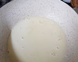 A picture of step 1 of Floating Strawberry.