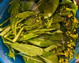 Hình bước làm 1 của món Cải ngồng xào tỏi dầu hào