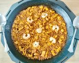 Foto del paso 7 de la receta: Arroz con calamar y gambón