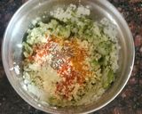 A picture of step 1 of Peas cutlets.