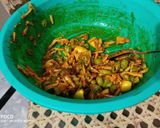 A picture of step 4 of Ginger and green chilli pickle.