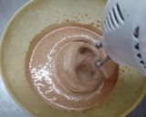 Foto del paso 2 de la receta: Muffins de Chocolate con Chips Negros y Blancos
