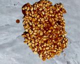 A picture of step 3 of Peanut chikki.
