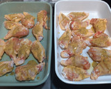 Foto del paso 2 de la receta: Alitas de pollo con mostaza y miel al horno