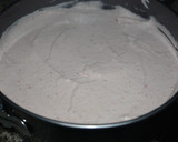 Foto del paso 5 de la receta: Tarta de mousse de fresas