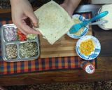 A picture of step 2 of Healthy Moong sprouts canapes.