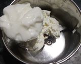A picture of step 1 of Carrot toast with cheese spread.