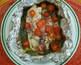 Foto del paso 2 de la receta: Pescado empapelado con espinaca y jitomate uva