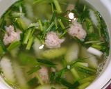 Hình bước làm 3 của món Canh bí xanh nấu mọc tôm thịt