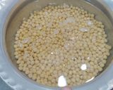 A picture of step 2 of Ragda Pattice.