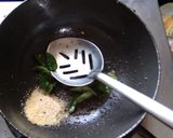 A picture of step 4 of Masala Rava Idlis.