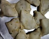 સમોસા (samosa recipe in gujarati) રેસીપી સ્ટેપ3ફોટો