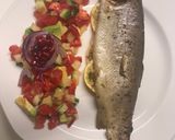 Egészben sült pisztráng salátával recept fázis 5 fotója