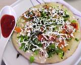 Instant Semolina Uttapam रेसिपी चरण 3 फोटो