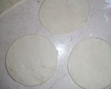 Foto del paso 2 de la receta: Empanadas y banderillas ✨