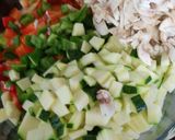 Foto del paso 1 de la receta: Huevos rellenos verduras+bechamel al horno