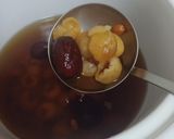 Hình bước làm 4 của món Nhãn Nhục Táo Đỏ Trà (nước mát)/ Longan Cha 龙眼茶