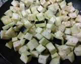 Foto del paso 2 de la receta: Curry de garbanzos y berenjena