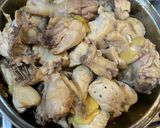 Foto del paso 2 de la receta Pollo al ajillo