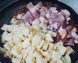 Hình bước làm 4 của món Thịt heo kho củ sen