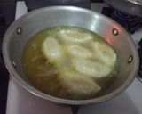 A picture of step 18 of Gujiya (Moong daal khoya and nariyal stuffed).