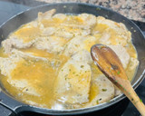 Foto del paso 5 de la receta: Lomo de cerdo en salsa 🐽 🍀 🧄 🥃