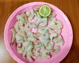 A picture of step 1 of Arabic masala prawns Biryani.