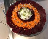Une image de l'étape 7 de Salade de betteraves et carottes ala burrata,fleurs de thym et d'ail triquetre.