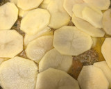 Foto del paso 4 de la receta: 141. Conejo al ajillo con patatas (principal carne)