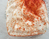 Foto del paso 1 de la receta: Salsa de yogurt con ajo escalibado, para dipear con boniato