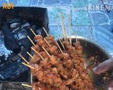 A picture of step 4 of Grilled Pork with Banh Hoi Noodles.