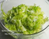 A picture of step 2 of Juicy Cabbage Menchi Katsu.