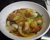 A picture of step 3 of Easy Katsudon Recipe for One.