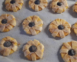 Foto del paso 4 de la receta: Manzana con hojaldre y arándanos