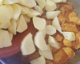 Foto del paso 7 de la receta: Patatas con pollo. en adobo andaluz olla rápida