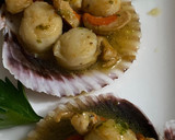 Foto del paso 3 de la receta: Zamburiñas a la plancha
