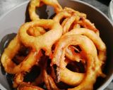 Une image de l'étape 5 de Oignons rings et beignets de courgettes.