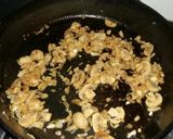 A picture of step 2 of Beef Strogonoff.