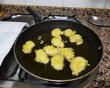 Foto del paso 6 de la receta: Buñuelos de bacalao con ali-oli
