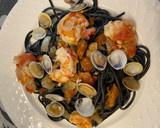 Foto del paso 7 de la receta: Spaghetti al Nero di Sepia con Frutos del Mar