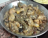 Foto del paso 6 de la receta: Pollo en salsa con setas
