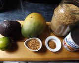 Foto del paso 1 de la receta: Postre delicioso de mango y aguacate