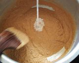 बेसन मावा बर्फी (besan mava barfi recipe in marathi) रेसिपी स्टेप 3 फोटो 