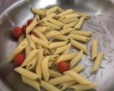 Foto langkah ke 2 dari resep Penne Pesto.
