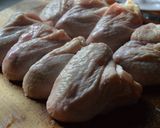 Foto del paso 1 de la receta: Alitas de pollo en su salsa