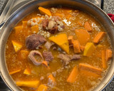Foto del paso 2 de la receta: Locro argentino (como el de tu ex., de todo menos corazón)