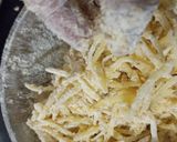 A picture of step 4 of Aloo lacchha pakoda.