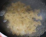 A picture of step 4 of Yuzu Pepper Chicken Pasta.