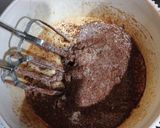 Foto langkah ke 3 dari resep Kladdkaka (Kue Coklat Swedia).