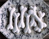 Foto del paso 2 de la receta: Galletas en forma de hueso